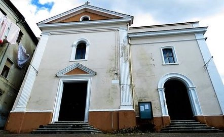 La Chiesa di S. Maria ad Nives